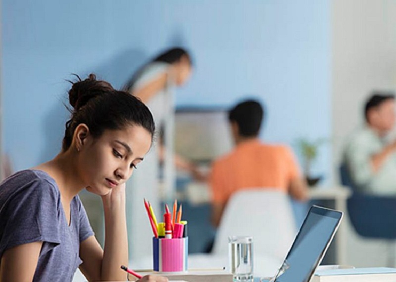 The Role of Creativity and Innovation in Future Career Success