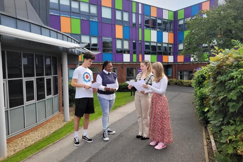 How Colleges Are Changing the Way Students Embrace Maths Lessons